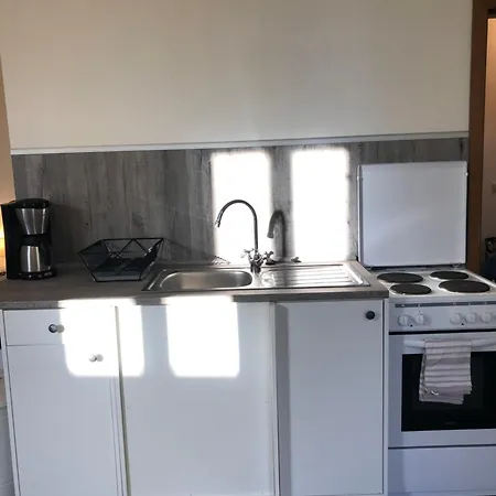 Apartament Monteurwohnungen In Der Residenz Am Kurpark