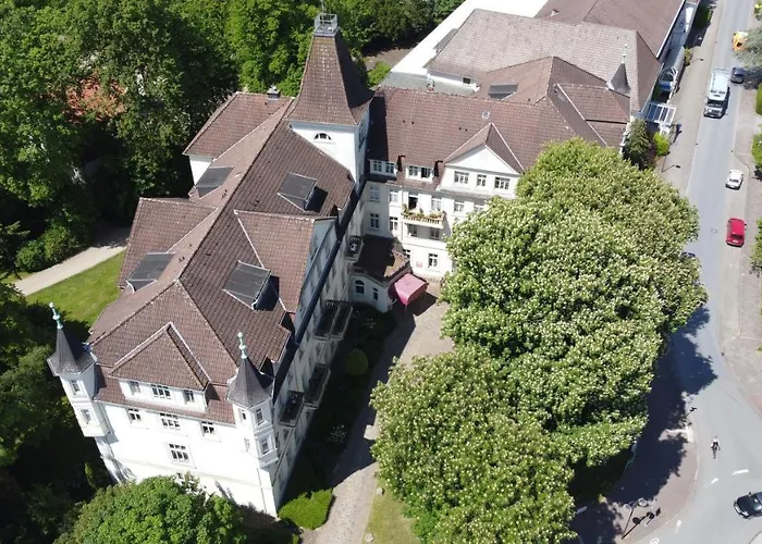 Apartament Monteurwohnungen In Der Residenz Am Kurpark *