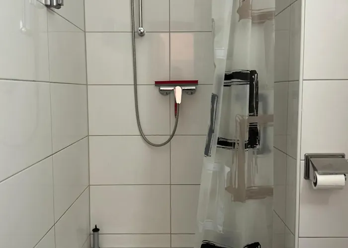 Monteurwohnungen In Der Residenz Am Kurpark Apartament